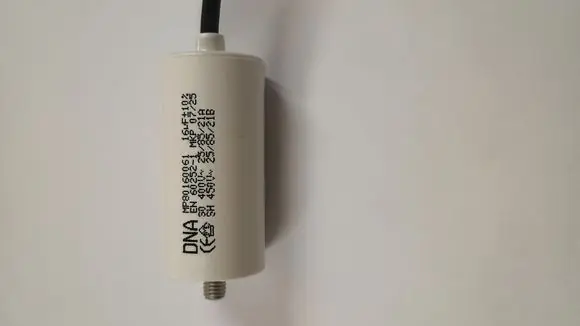 kond.rozb.MBP 16uF/400V kabel/M8 Horká Nabídka