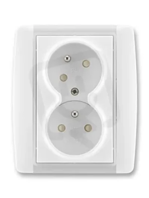 Dvojzásuvka ABB ELEMENT chráněná s clonkami bezšr. bílá/led.bílá 5513E-C02357 01 Must-Have