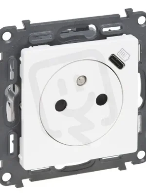 Jen Po Omezenou Doba VALENA LIFE ZÁSUVKA 2P+T/USB-C BÍLÁ LEGRAND 753136