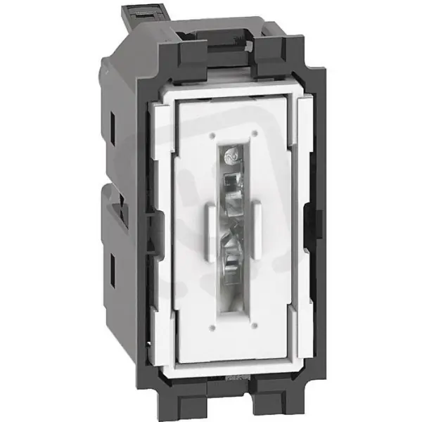 Značkový LIVING NOW STŘÍDAVÝ PŘEPÍNAČ Č.6, 10A AUTOMATICKÉ SVORKY 1 MODUL BTICINO K4003A