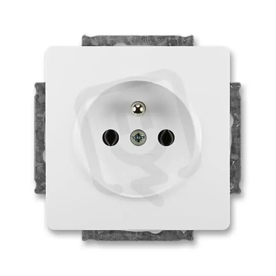 Akce Kryt zásuvky ABB SWING (L) (5518G-A02349 B1) jasně bílá ND5518G-A2341 B1