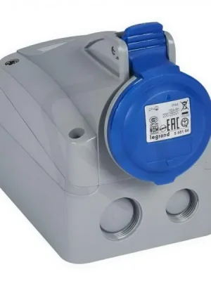 P17 TEMPRA PRO IP44 NÁSTĚNNÁ PRŮMYSLOVÁ ZÁSUVKA (5/25) 250V 3K 16A 2P+E MODRÁ Cenová Bomba