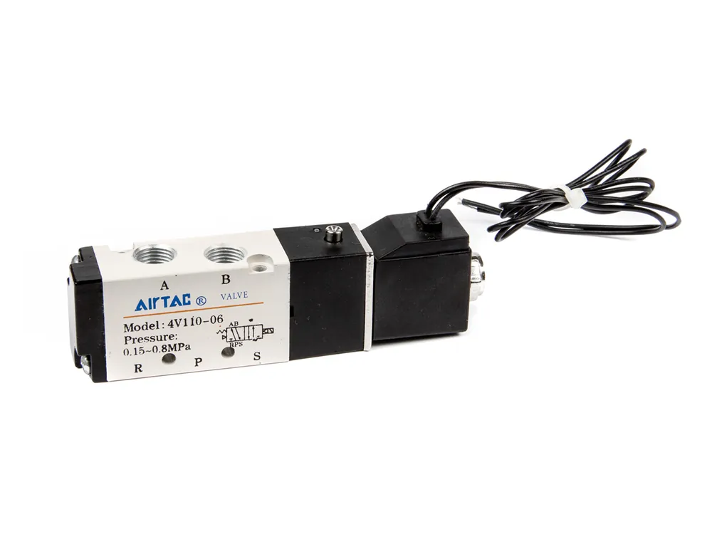 Elektrický řízený vzduchový ventil (Solenoid) DC24V G 1/8" 4V110-06 Zlevněný
