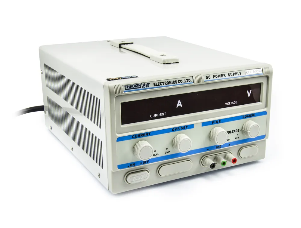 Laboratorní zdroj KXN-5005D 0-500V/5A Originální