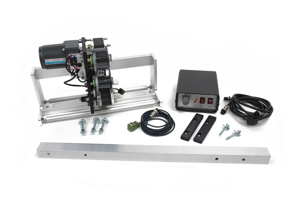 Cenově Výhodný Termotransferová tiskárna HP-241F s montáží pro Automatický vertikální balící stroj do 99g