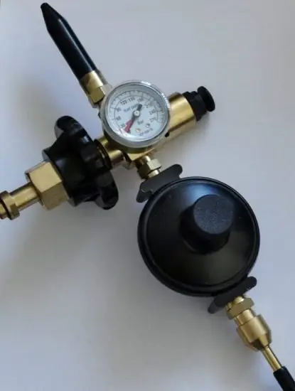 Levný REDUKČNÍ VENTIL HELIUM K NAFUKOVÁNÍ BALÓNKŮ W21.8 - PROFI